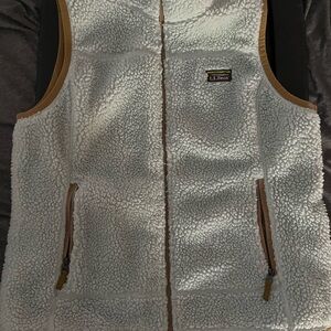 LL BEAN Sherpa vest